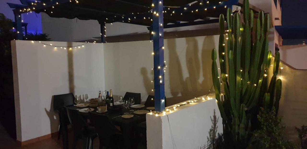 Casa Aleksandra Playa Blanca  Buitenkant foto